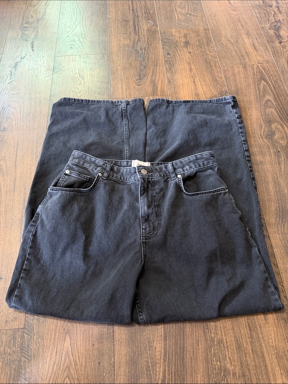 BDG (Urban Outfitters) Jeans!!